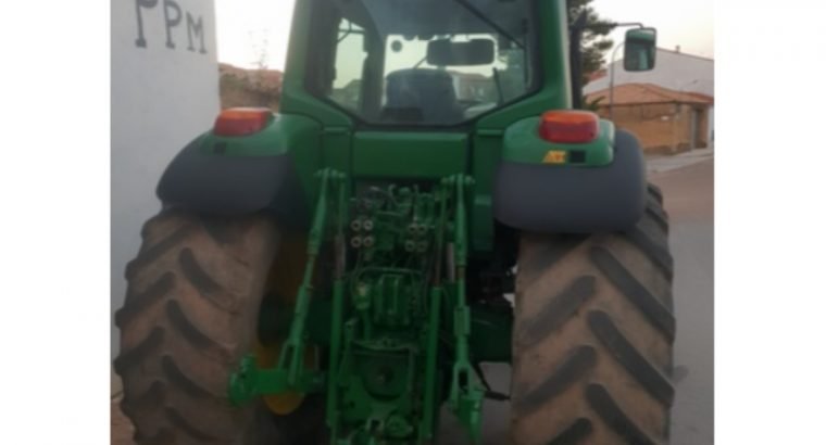 JOHN DEERE – 6920