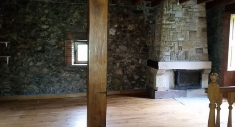 CASA RESTAURADA IDEAL PARA TURISMO RURAL