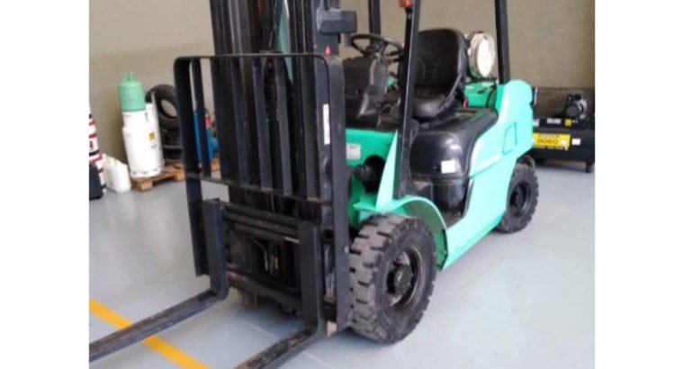 autoelevador mitsubishi modelo 2017 diesel