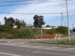 Terreno de retoma bancária p venda Milheirós