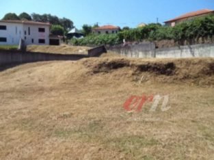 Arouca-Lote p venda em Alvarenga