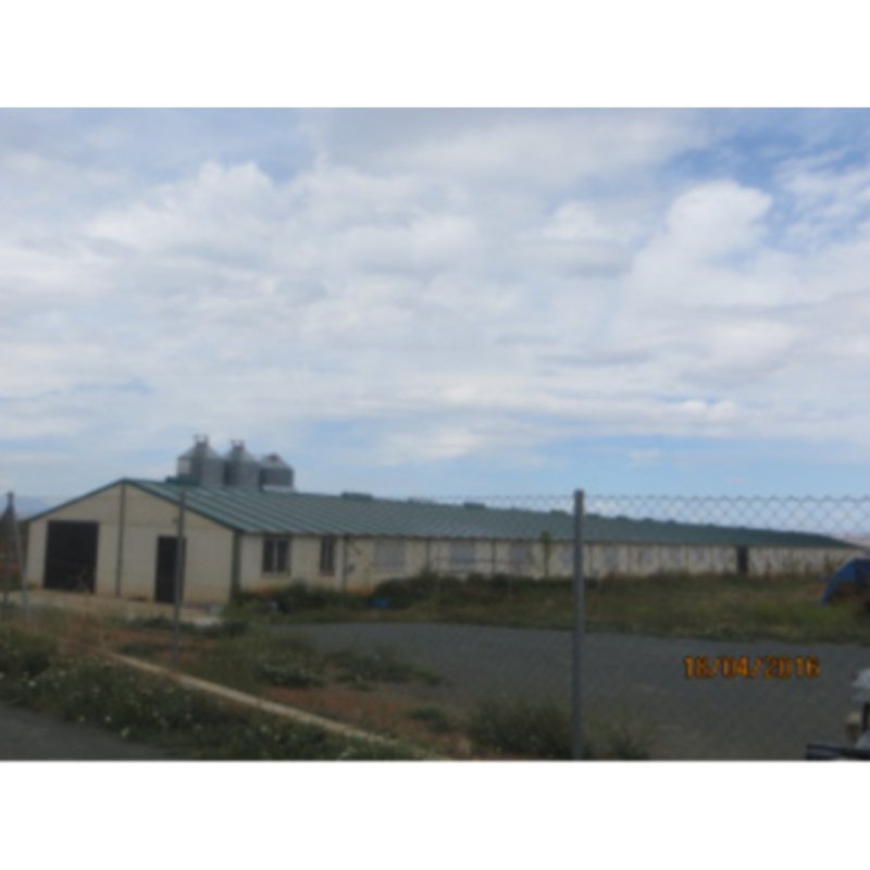 SE VENDE FINCA-GRANJA ZONA GUADIX