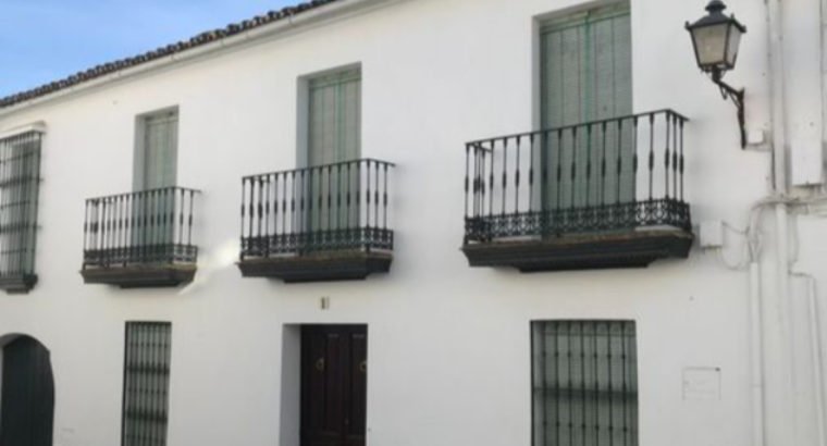 GRAN CASA RURAL CON PARCELA DE 1000 M