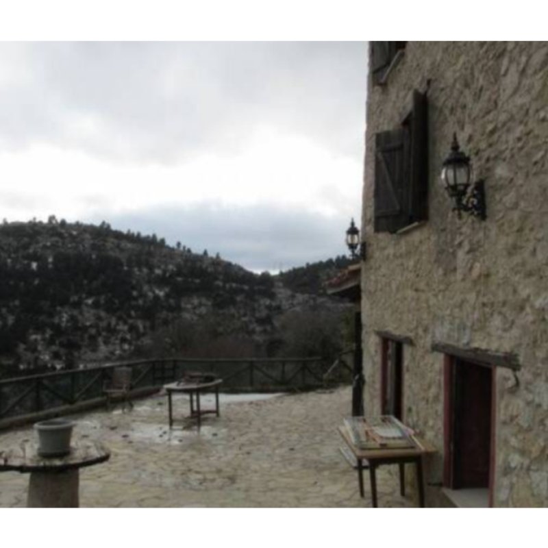 CASA EN LA POBLA DE BENIFASSÀ