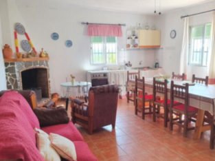 CASA RURAL EN VENTA EN VELEZ DE BENAUDAL