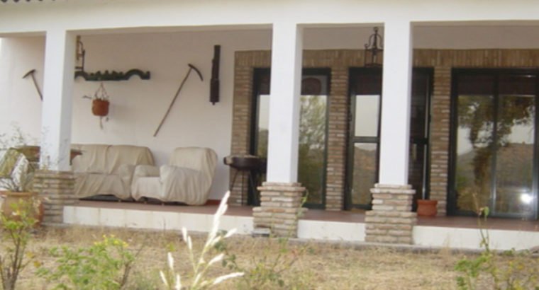 CASA RURAL EN MADROÑO (EL)