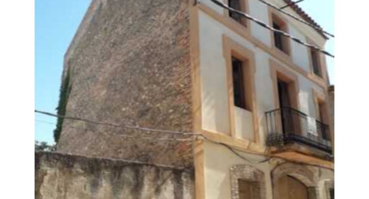 SE VENDE VIVIENDA EN SECUITA (LA)