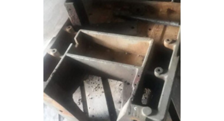 SE VENDE TRACTOR EBRO – MESA MOTOR