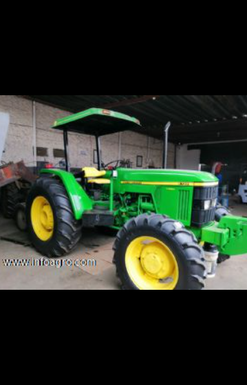 Se vende tractor john deere año 2002 modelo 5715