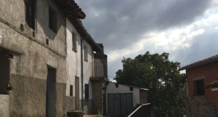 CASA PARA REFORMAR