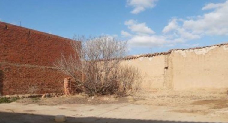 SE VENDE CASA DE PUEBLO PECULIAR- DISTINTA-ZAMORA