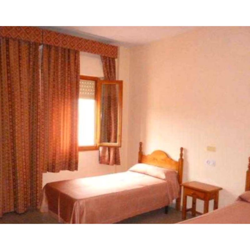 SE VENDE HOTEL RURAL EN VELÉZ MÁLAGA